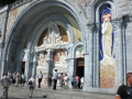 05lourdes08